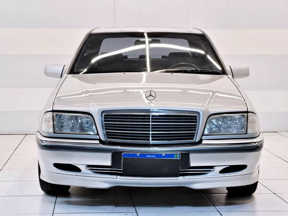 Mercedes-Benz C-180