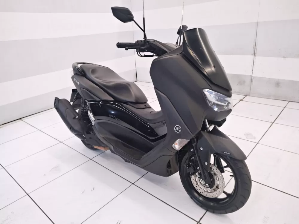 YAMAHA NMAX