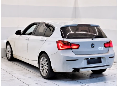 BMW 120i