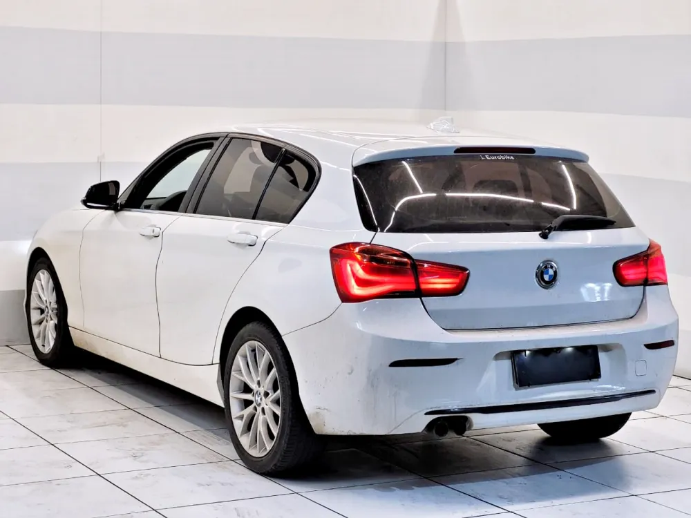 BMW 120i