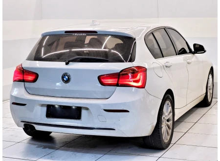 BMW 120i