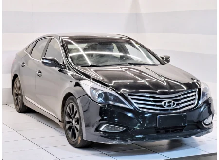 Hyundai AZERA