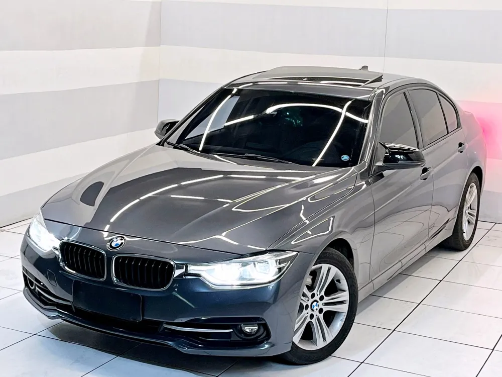 BMW 320i