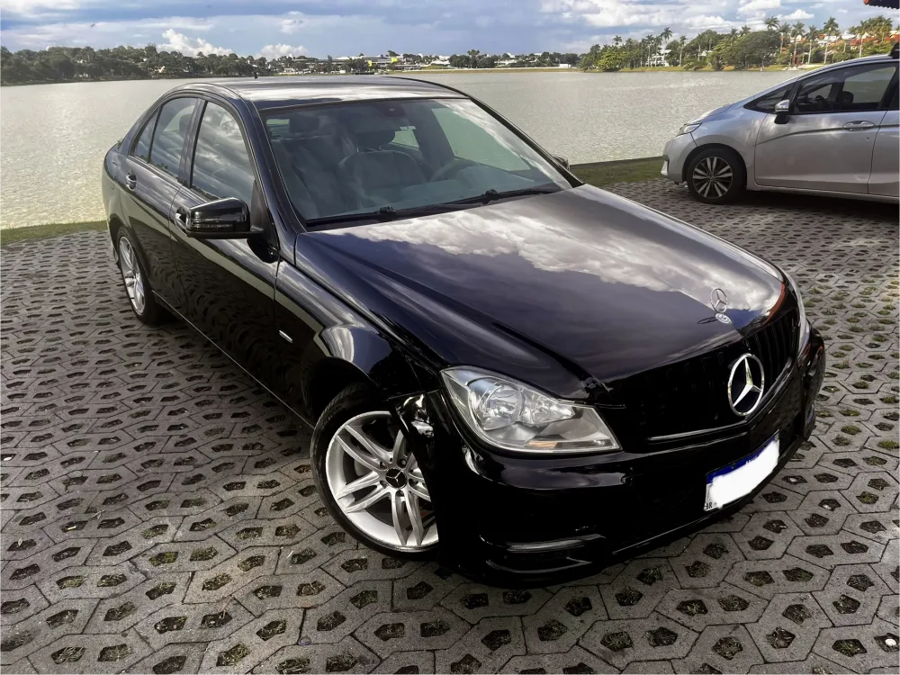 Mercedes-Benz C-180