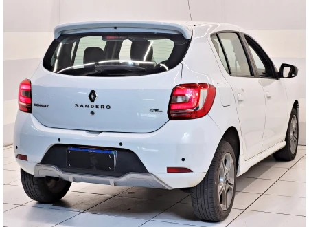 Renault SANDERO