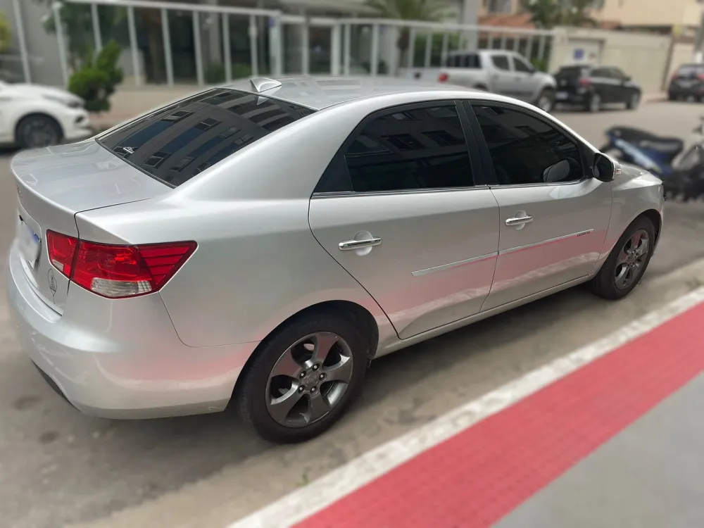 Kia Motors Cerato