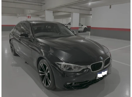 BMW 320i